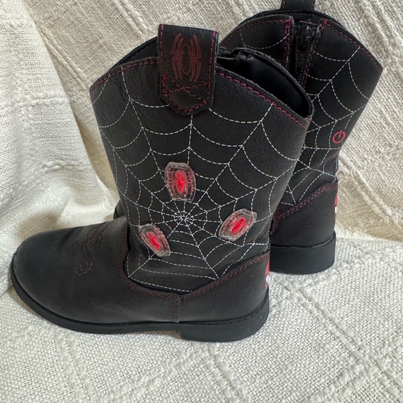 Marvel Black light up Synthetic Boots - Picture 7 of 9